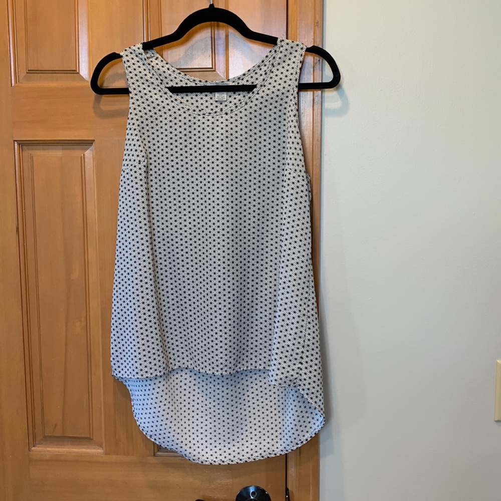 Black and white tank top